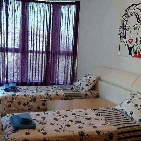 Martinelli Apartment *
